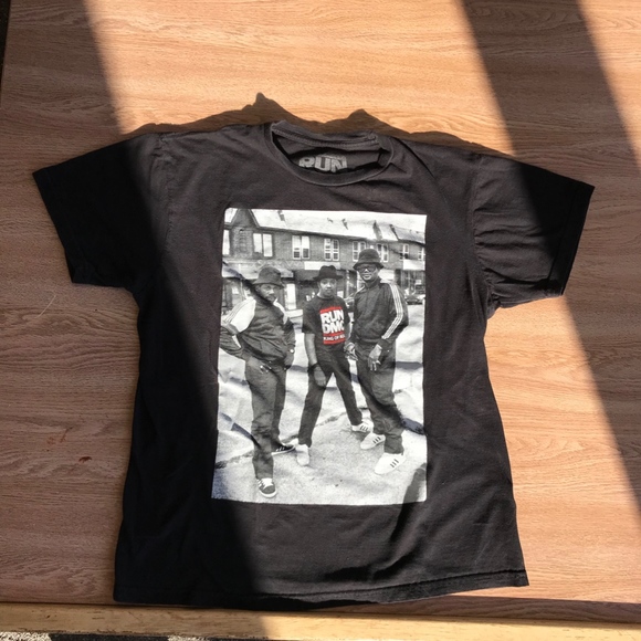 RUN DMC tee shirt - Picture 2 of 2